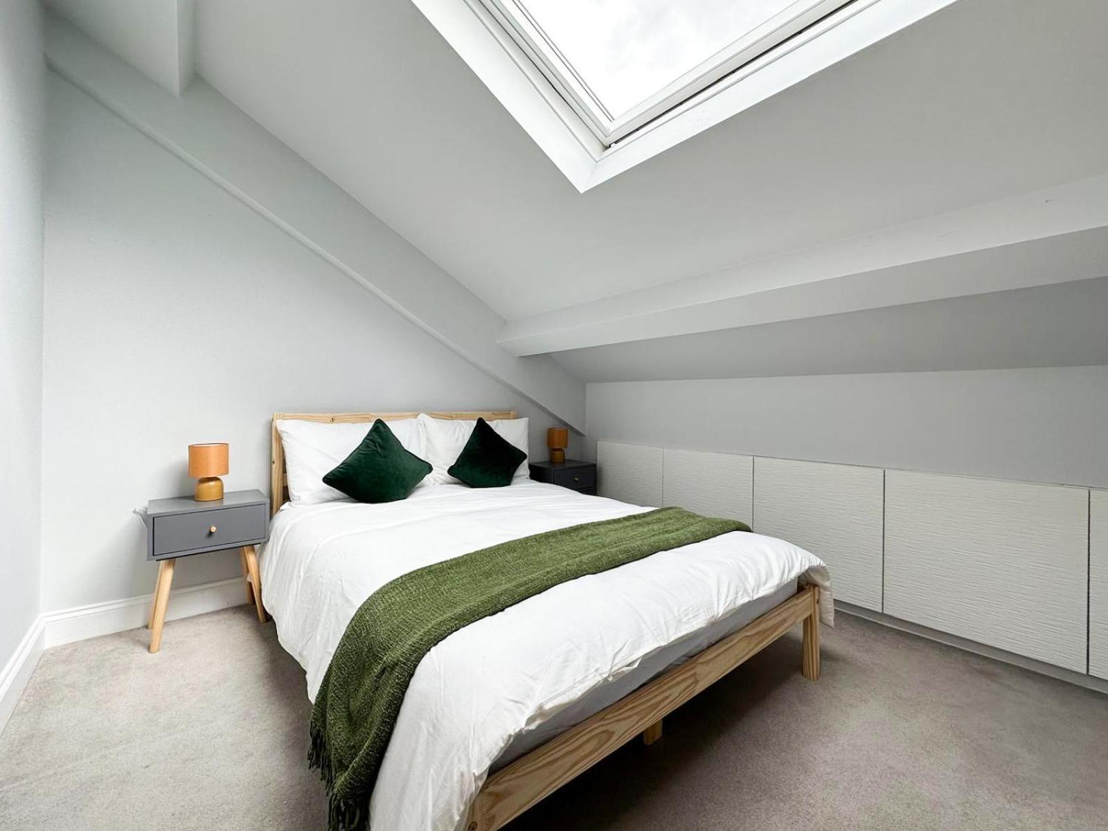 Exceptional 2 Bed Boutique Home In Mill Hill Exteriör bild